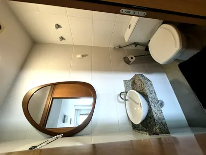 Apartamento à Venda em Icaraí: 2 Suítes, Varandão e Lazer Completo na Rua Cinco de Julho · foto 2