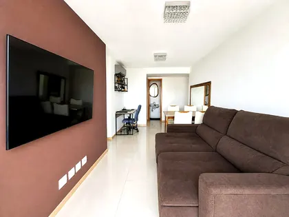Apartamento à Venda em Icaraí: 2 Suítes, Varandão e Lazer Completo na Rua Cinco de Julho · foto 3