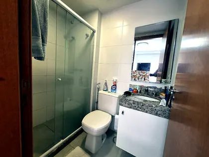 Apartamento à Venda em Icaraí: 2 Suítes, Varandão e Lazer Completo na Rua Cinco de Julho · miniatura 6